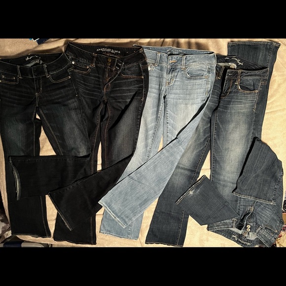 American Eagle Outfitters Denim - American Eagle jeans